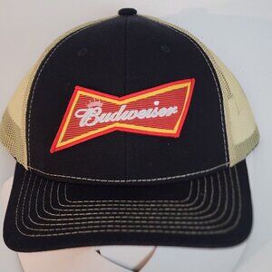 Budweiser Patched Black/Vegas Gold Mesh Snapback Trucker Hat